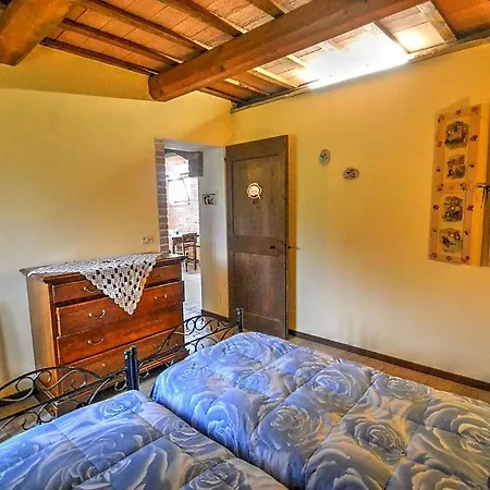Willa Zona Artigianale Callarella Sleeps 4 Pool *