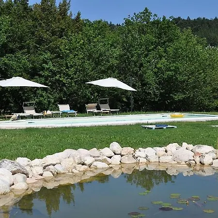 Zona Artigianale Callarella Sleeps 4 Pool