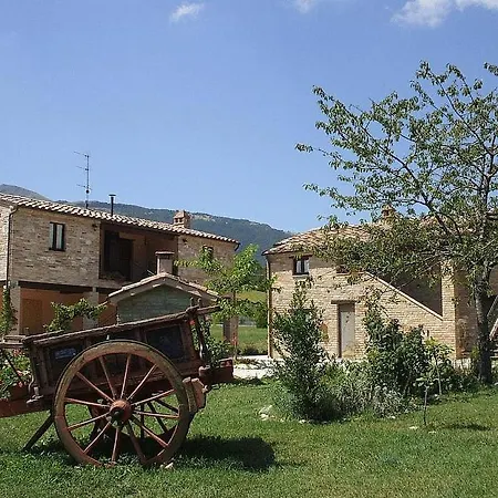 Zona Artigianale Callarella Sleeps 4 Pool Willa *