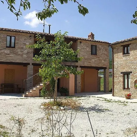 Willa Zona Artigianale Callarella Sleeps 4 Pool Sarnano