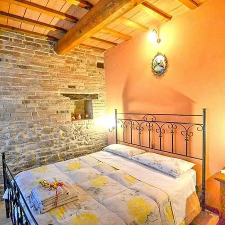 Zona Artigianale Callarella Sleeps 4 Pool Willa