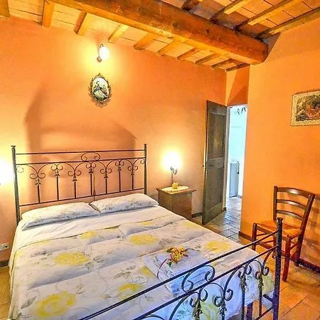 Willa Zona Artigianale Callarella Sleeps 4 Pool *